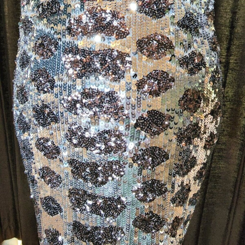 EXPRESS Silver & Grey Sequined Mini Stretchy Bodycon Short Skirt w/ Liner - XS - Picture 6 of 7